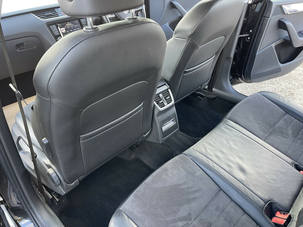 Skoda Octavia 1.6 Elegance Tdi Cr Dsg 104 Bhp Grey #25