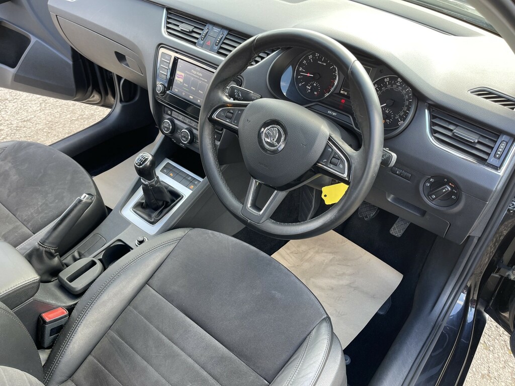 Skoda Octavia 1.6 Elegance Tdi Cr Dsg 104 Bhp Grey #15