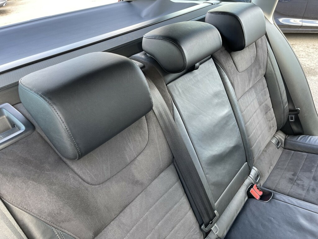 Skoda Octavia 1.6 Elegance Tdi Cr Dsg 104 Bhp Grey #19