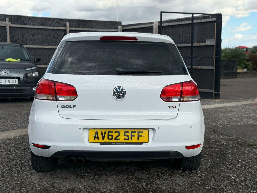 Volkswagen Golf Match White #2