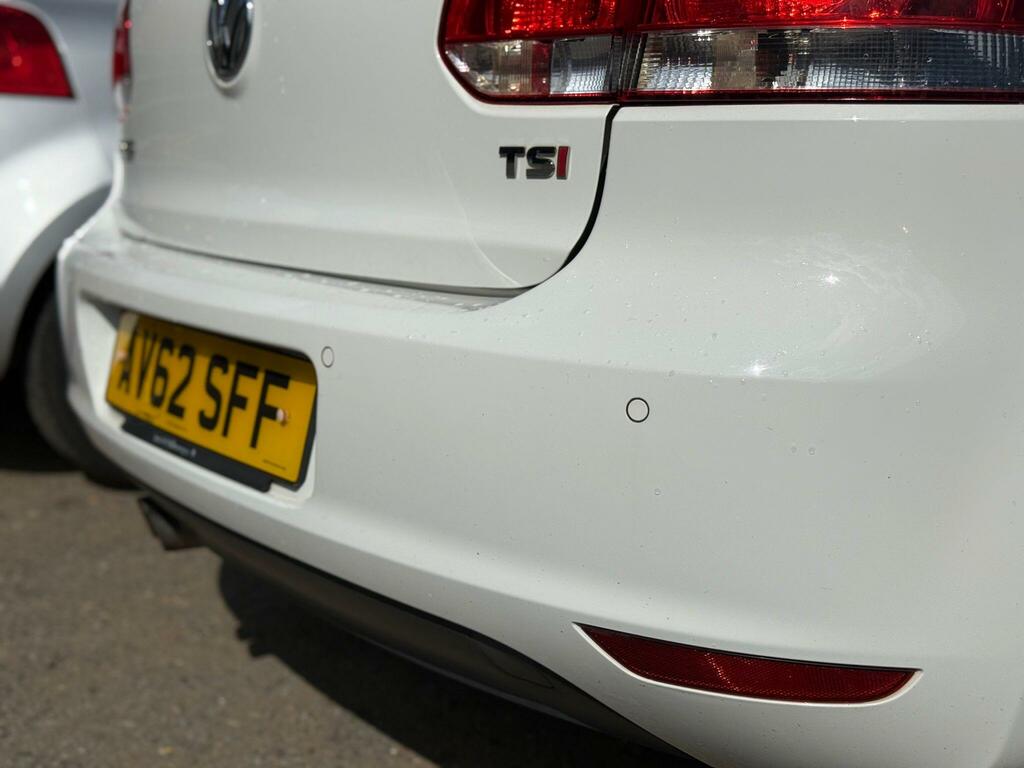 Volkswagen Golf Match White #3