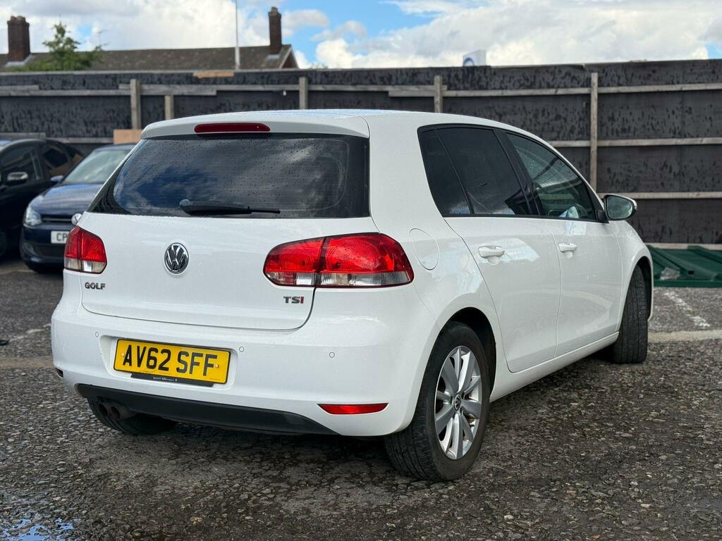 Volkswagen Golf Match White #5