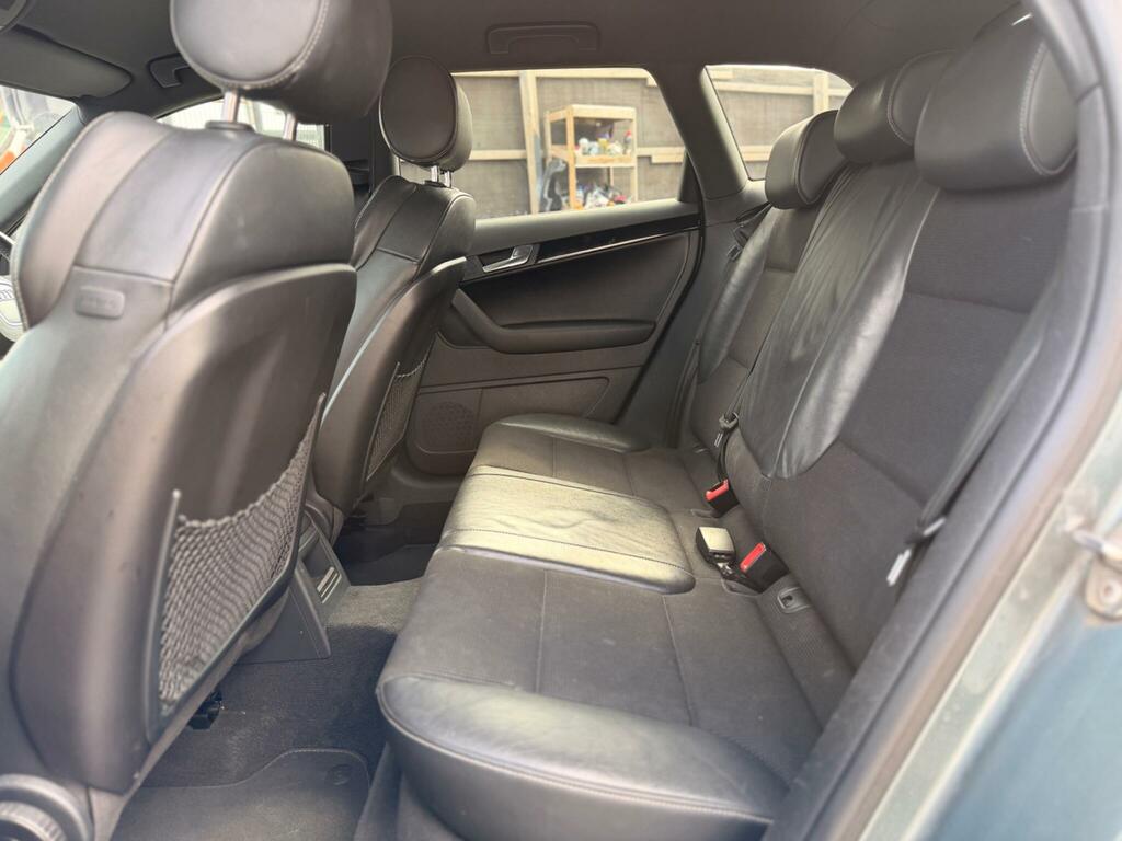 Audi A3 1.6 Technik Sportback Euro 5 Black #15