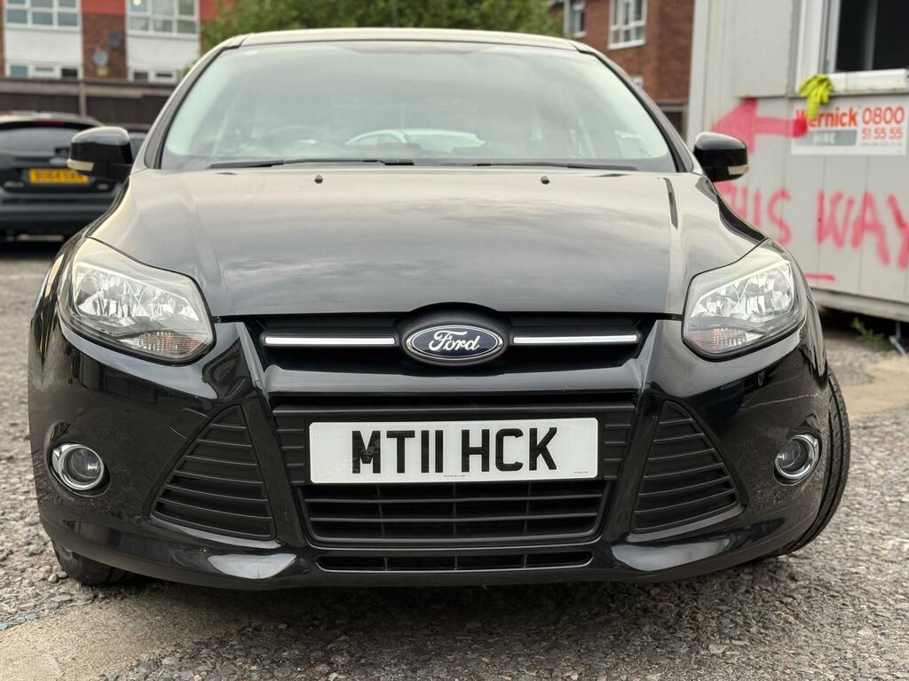 Ford Focus Zetec Black #2
