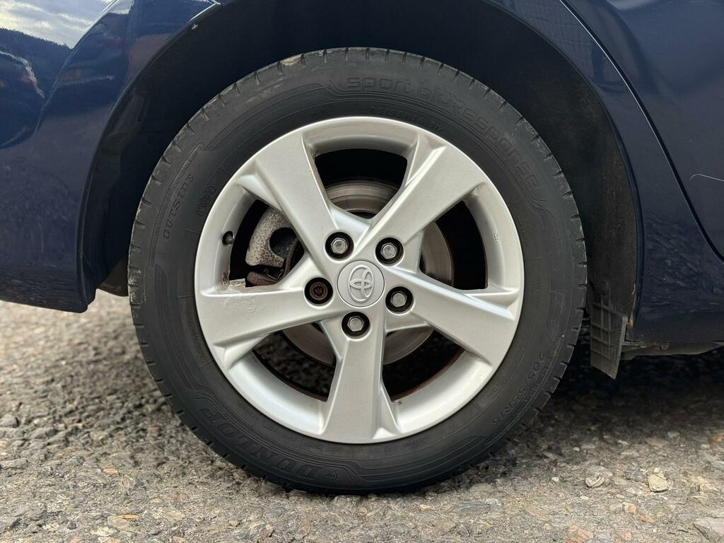 Toyota Auris 1.6 Sr Valvematic Grey #28