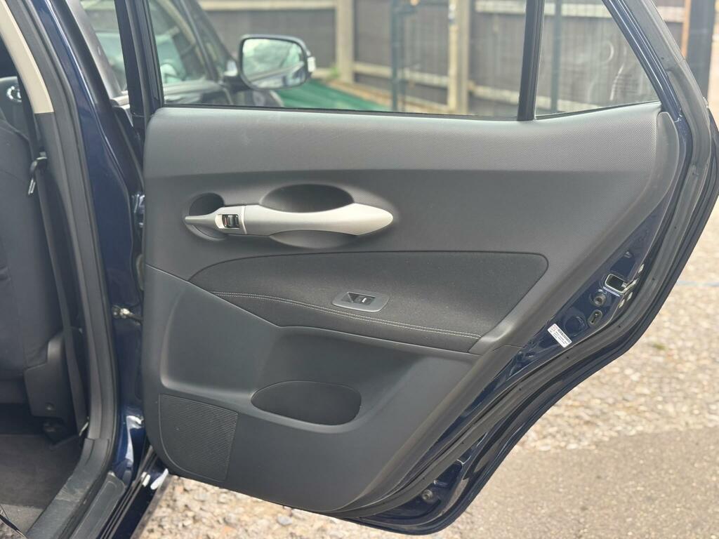 Toyota Auris 1.6 Sr Valvematic Grey #24