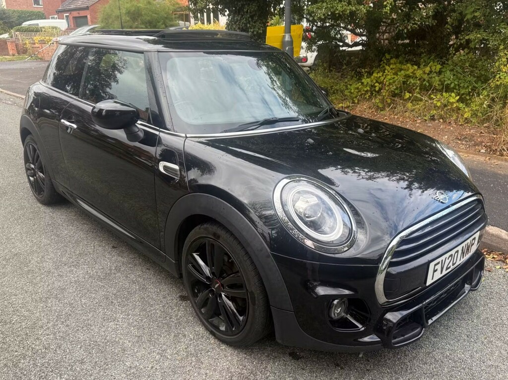 Mini Hatch 1.5 3-Door Hatch Cooper Sport Black