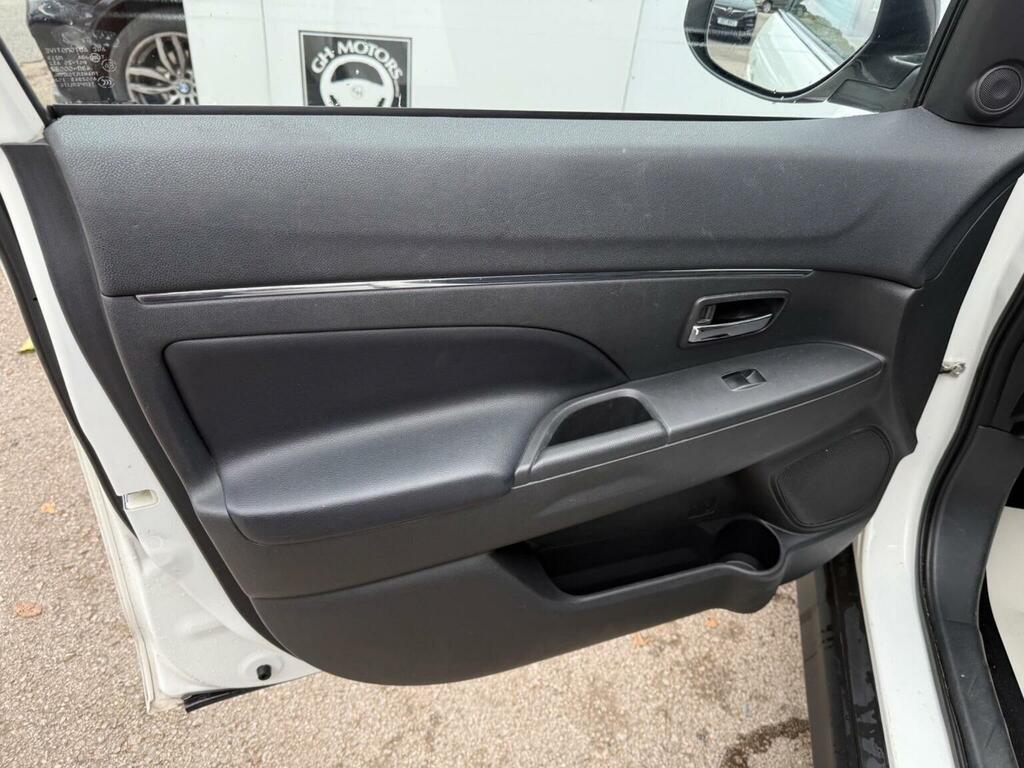 Mitsubishi ASX 2.2 Di-d Zc-h Suv 4Wd White #25