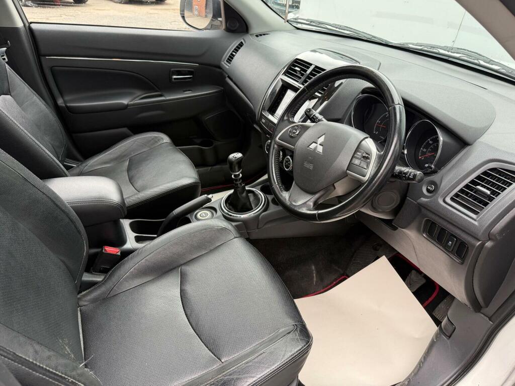 Mitsubishi ASX 2.2 Di-d Zc-h Suv 4Wd White #10