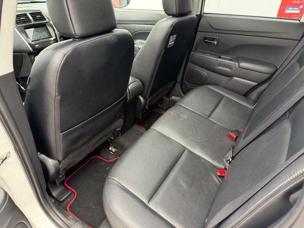 Mitsubishi ASX 2.2 Di-d Zc-h Suv 4Wd White #26