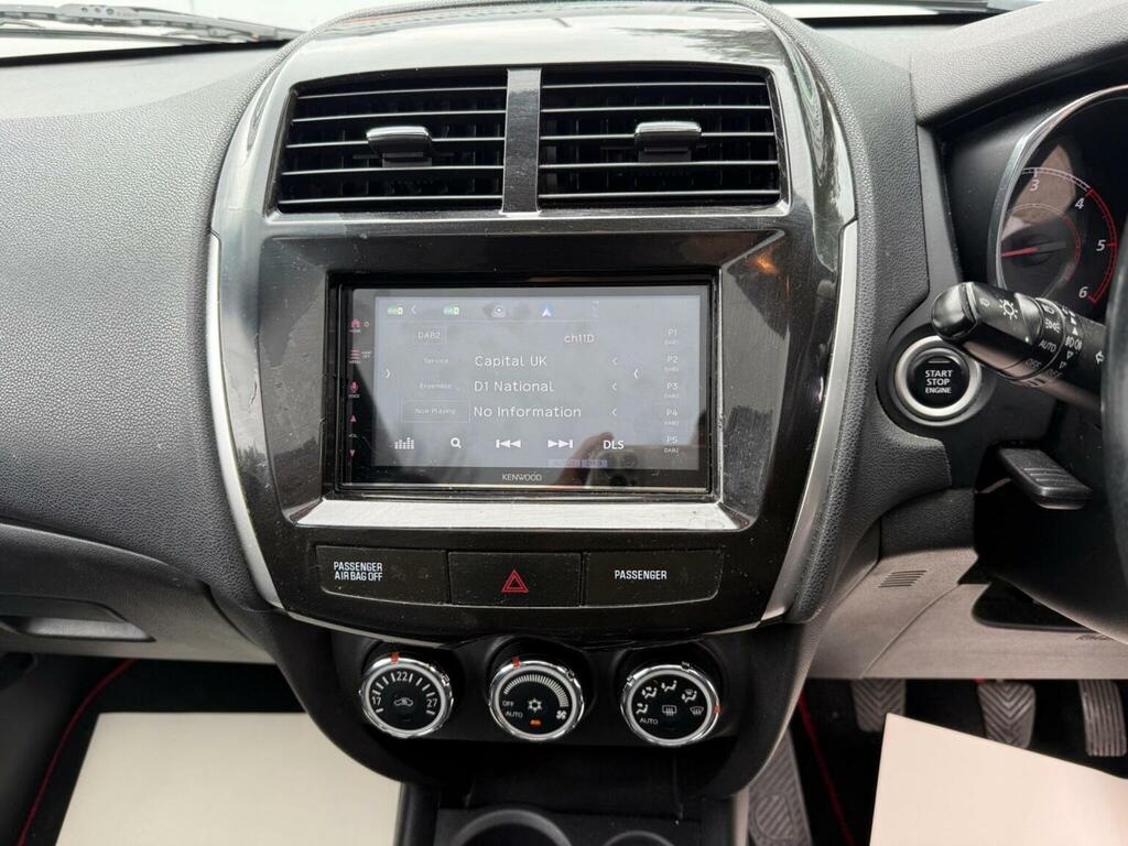 Mitsubishi ASX 2.2 Di-d Zc-h Suv 4Wd White #16
