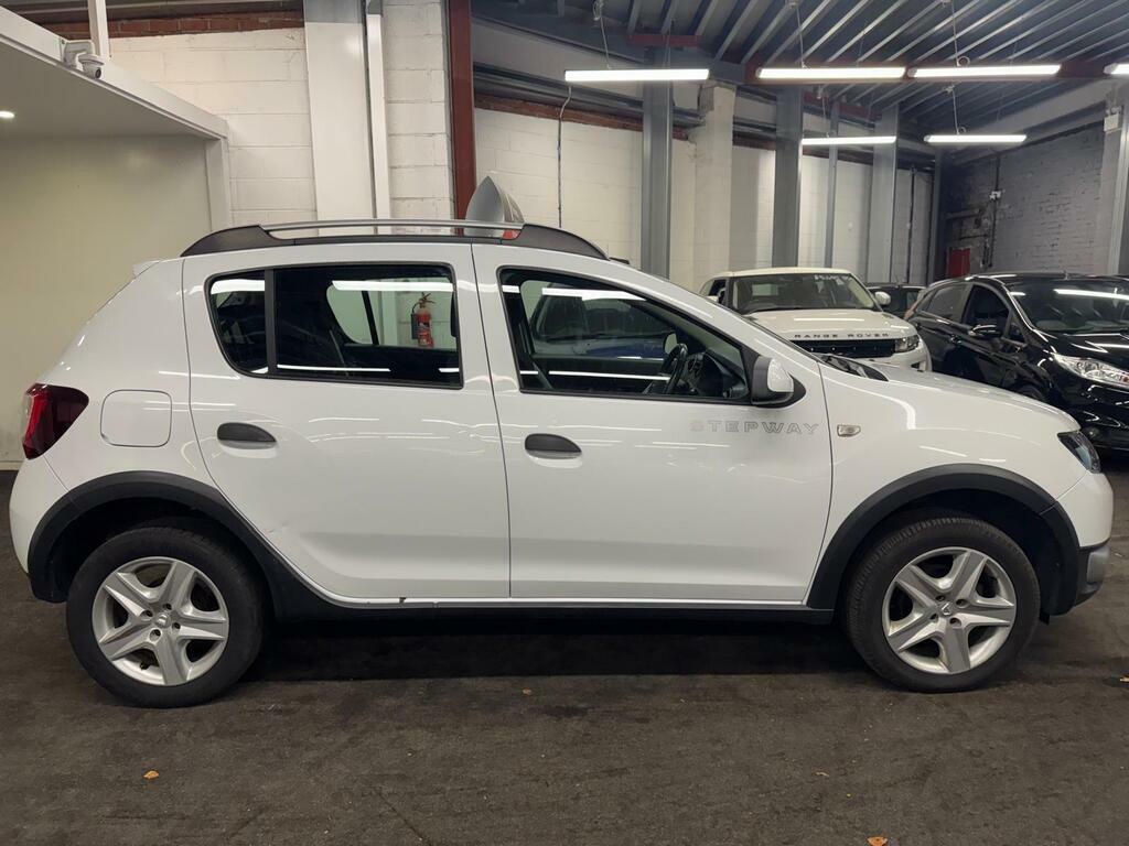 Dacia Sandero Stepway Stepway 1.5 Dci Ambiance Red #4