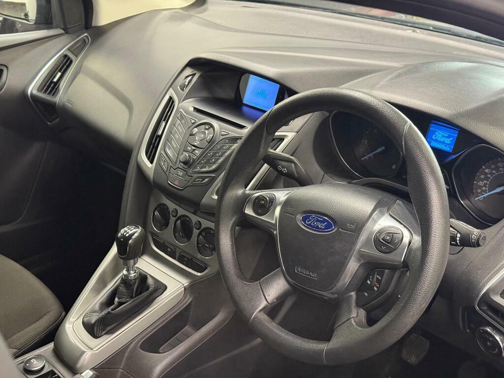Ford Focus 1.6 Tdci Dpf Zetec  #10