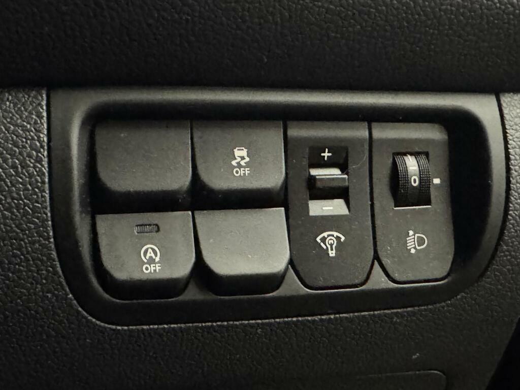 Kia RIO 1.4 3 Euro 5 201212 Black #13