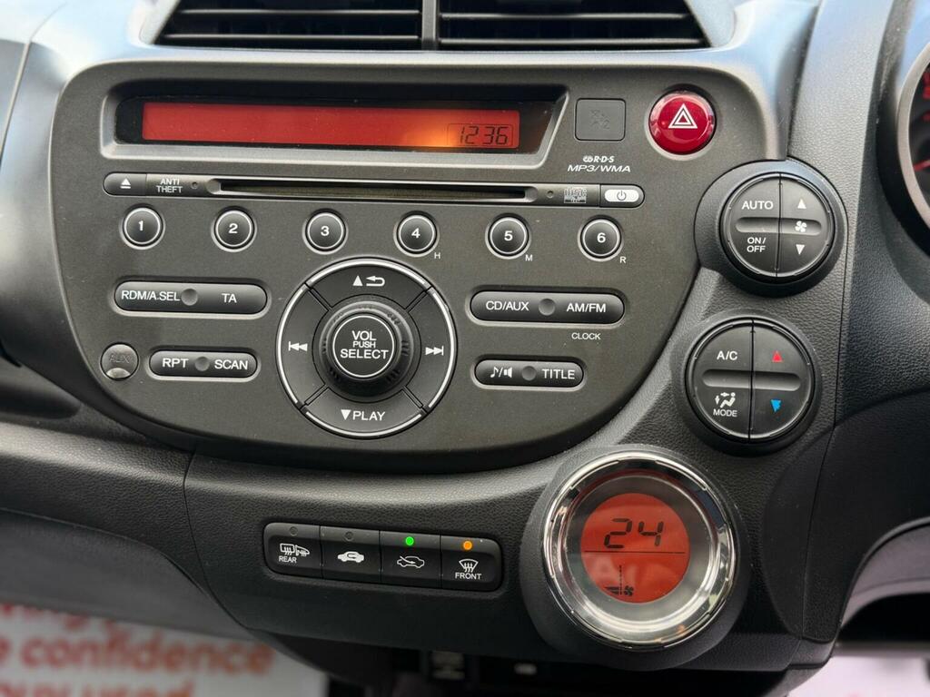 Honda Jazz Ex Silver #29