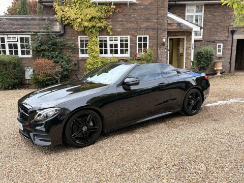 Mercedes-Benz E Class 2.0 E220d Amg Black #3