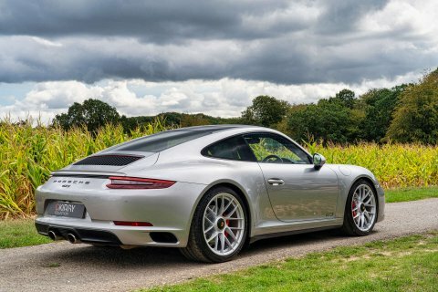 Porsche 911 3.0 911 Carrera Silver #5