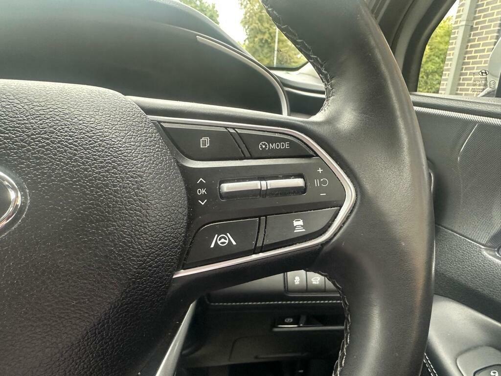 Hyundai Santa Fe Ultimate Black #18