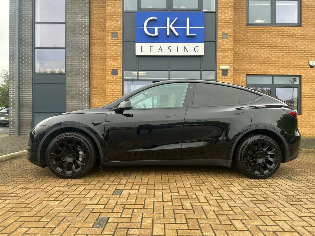 Tesla Model Y Dual Motor Long Range 4Wde Black #3