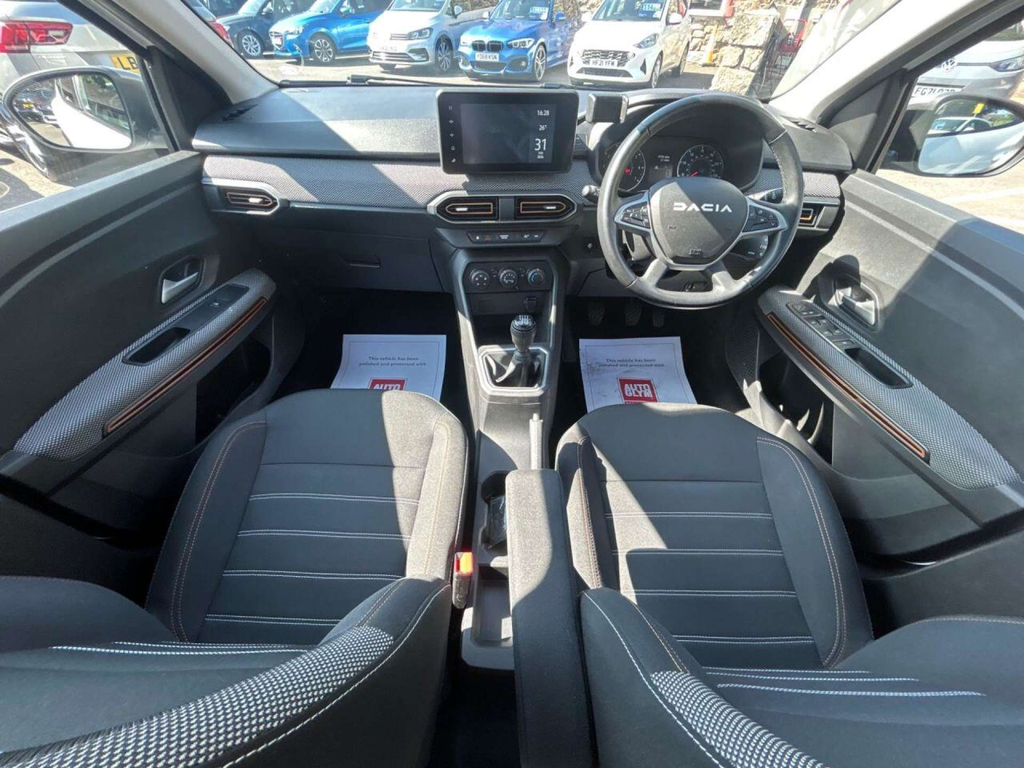 Dacia Sandero Stepway Tce Expression Hatchback Euro 6 Ss SL23HLK White #5