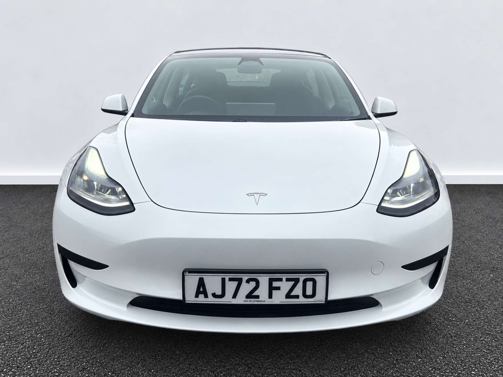 Tesla Model 3 Saloon Rwd White #3