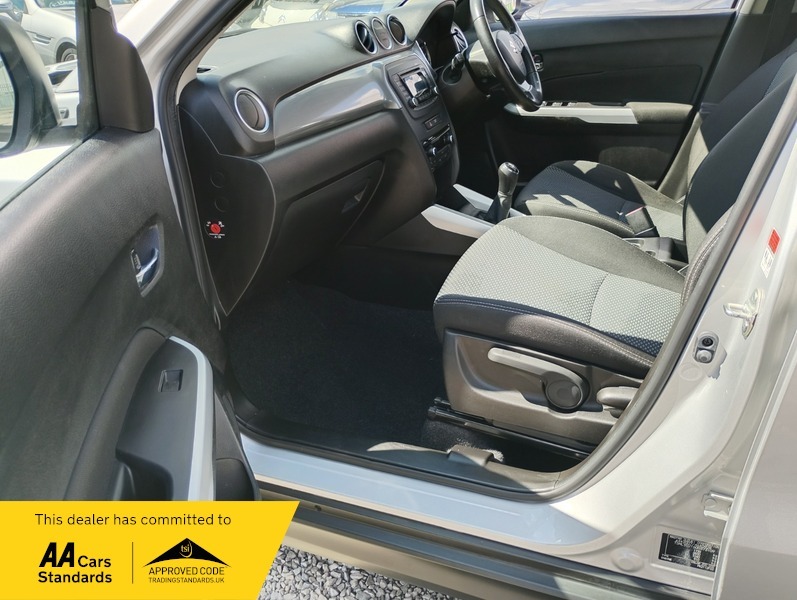 Suzuki Grand Vitara Sz5 Black #15