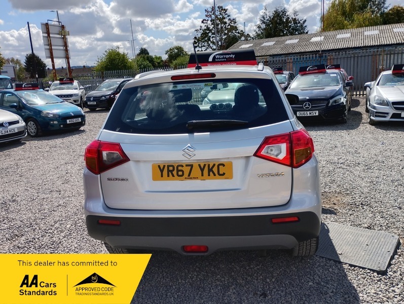 Suzuki Grand Vitara Sz5 Black #8