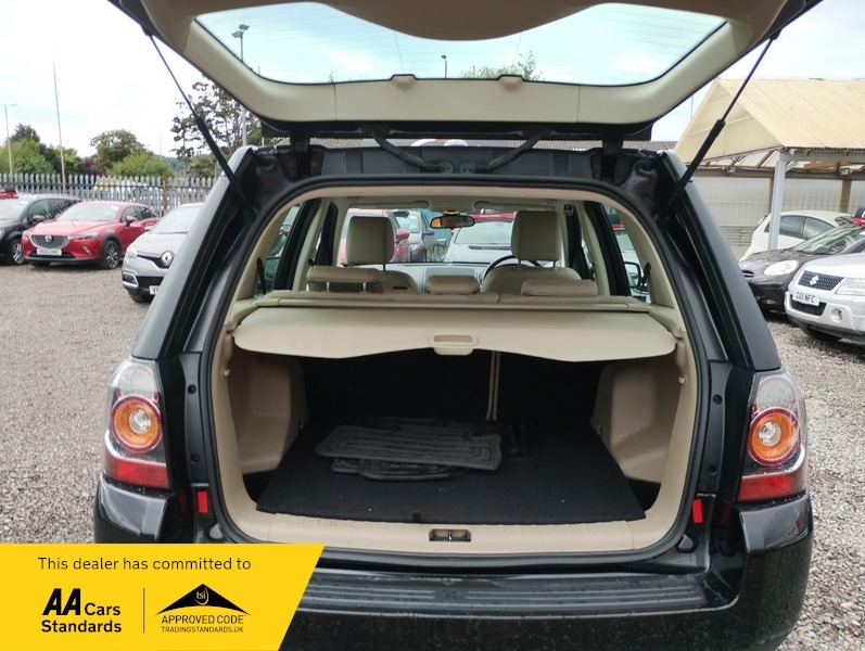 Land Rover Freelander Sd4 Dynamic Red #13