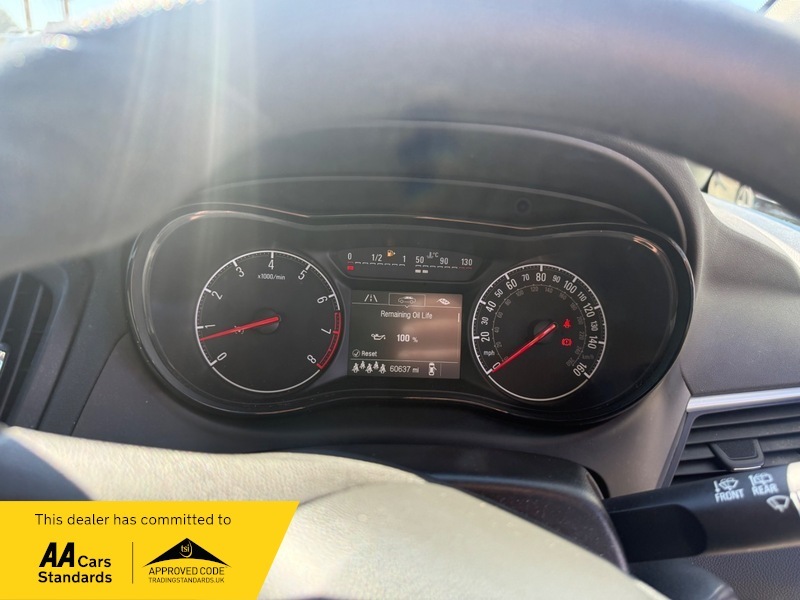 Vauxhall Zafira Design Silver #13
