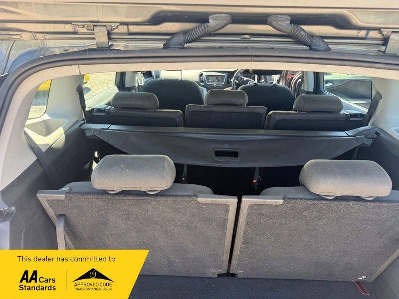 Vauxhall Zafira Design Silver #14