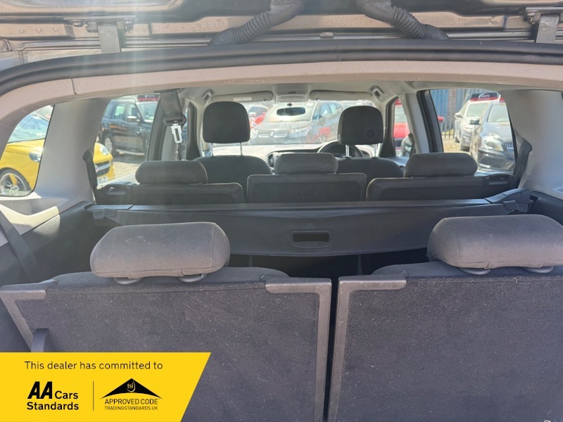 Vauxhall Zafira Design Silver #8