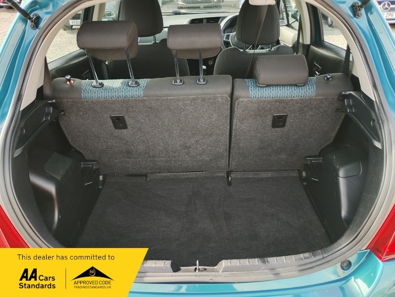 Toyota Yaris Hatchback Grey #11
