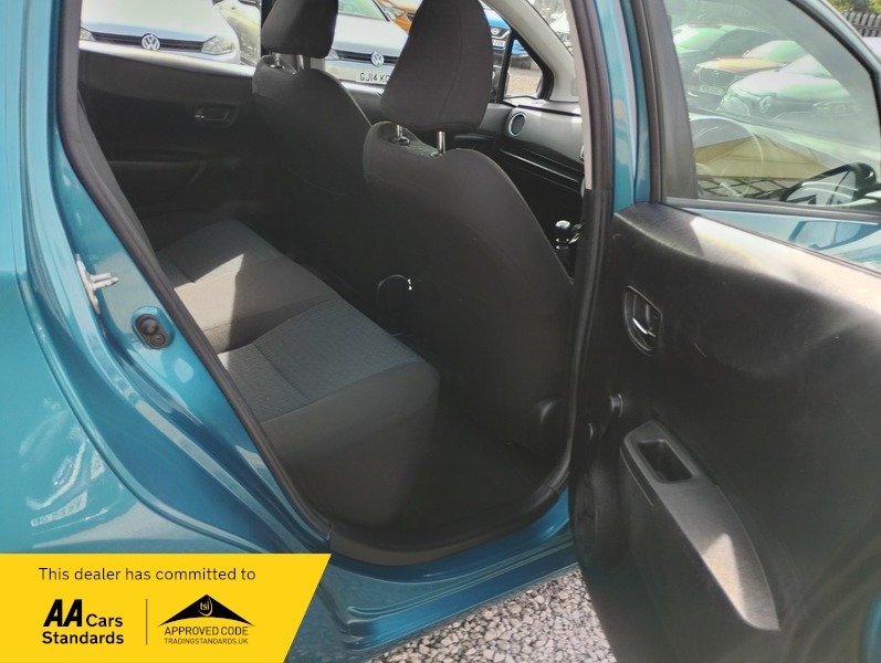 Toyota Yaris Hatchback Grey #18