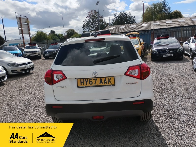 Suzuki Grand Vitara Sz-trear Camerasatnavulez Compliant White #6