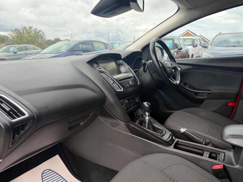 Ford Focus 1.5 Tdci 120 Titanium - 1 Former Keeper - Full SH66KVW Red #3