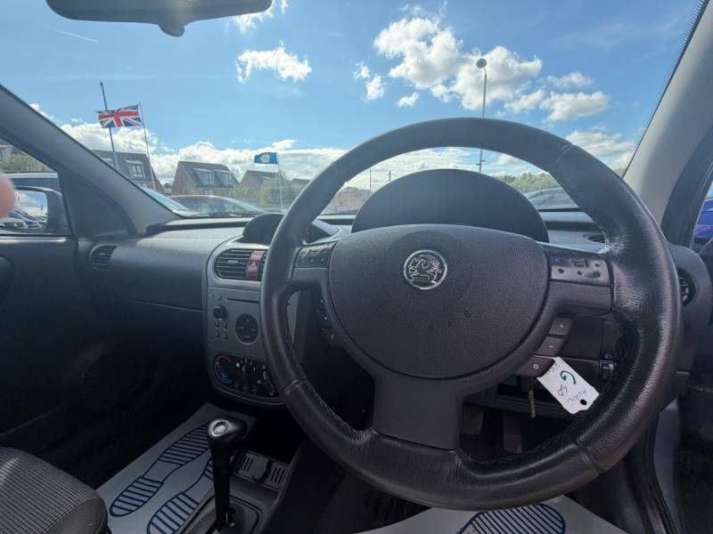 Vauxhall Corsa 1.4I 16V Design Red #19