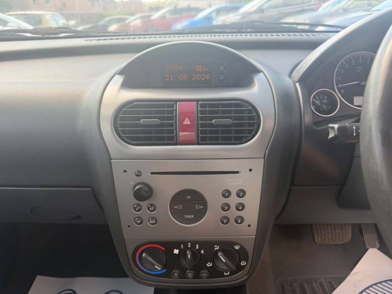 Vauxhall Corsa 1.4I 16V Design Red #15