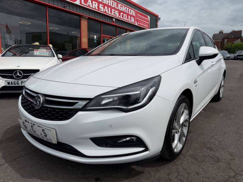 Vauxhall Astra 1.4T 16V 150 Sri White