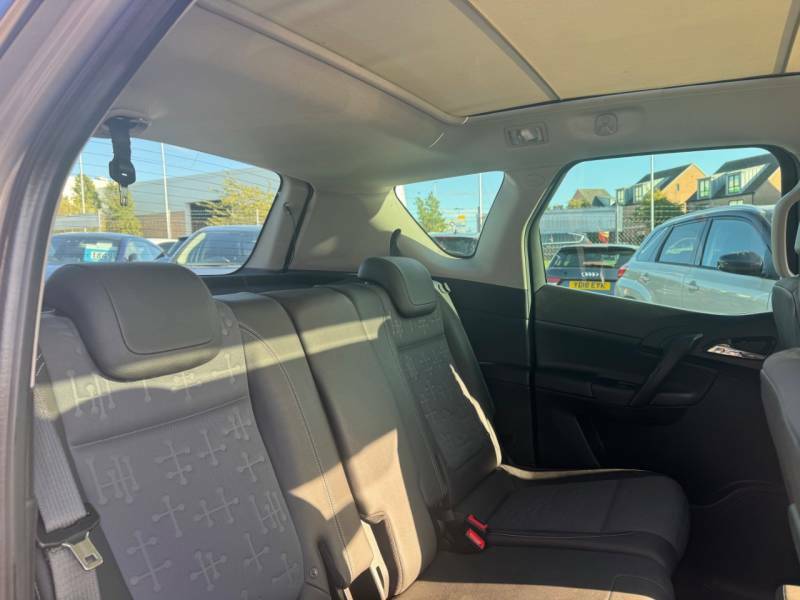 Vauxhall Meriva 1.7 Se Cdti 108 Bhp White #9