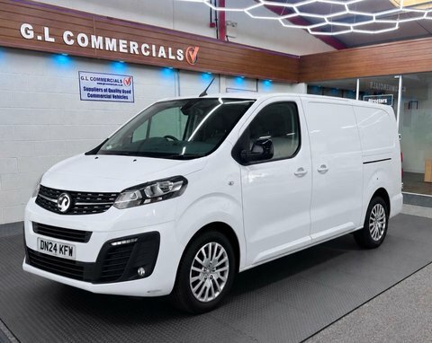 Vauxhall Vivaro 1.5 Turbo D White