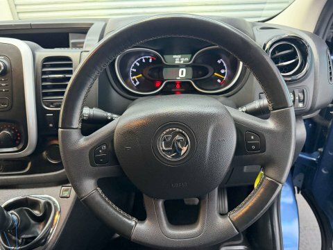 Vauxhall Vivaro 2900 Sportive White #16