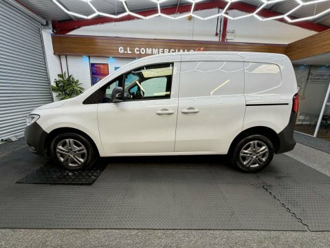 Mercedes-Benz CITAN 110Cdi Progressive Van White #2