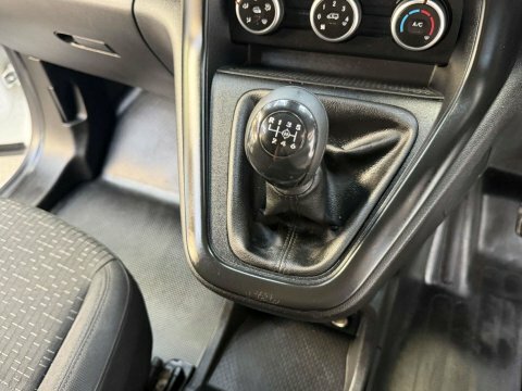 Mercedes-Benz CITAN 110Cdi Progressive Van White #15