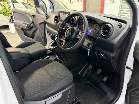 Mercedes-Benz CITAN 110Cdi Progressive Van White #18