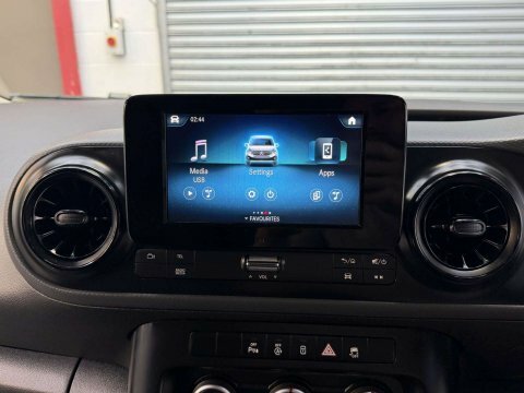 Mercedes-Benz CITAN 110Cdi Progressive Van White #10