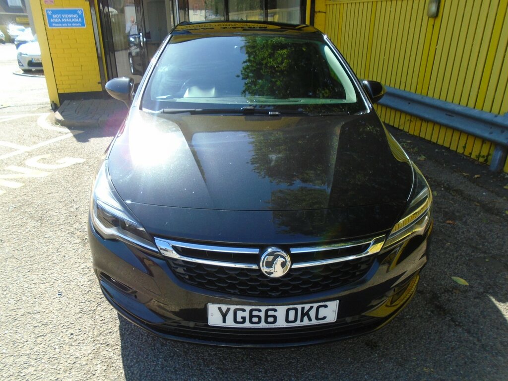 Vauxhall Astra 1.4I Turbo Elite Nav Hatchback E Black #3