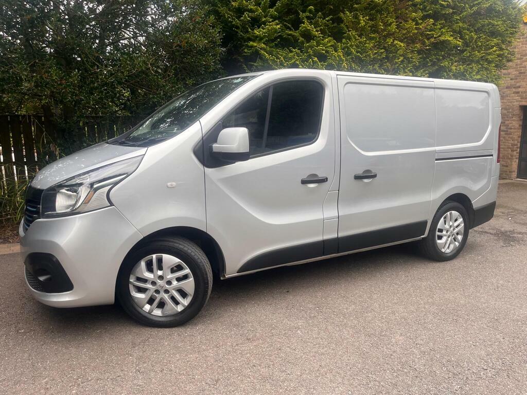 Renault Trafic Ll29 1.6 Dci 120 Bhp Sport Nav Minibus Grey #4