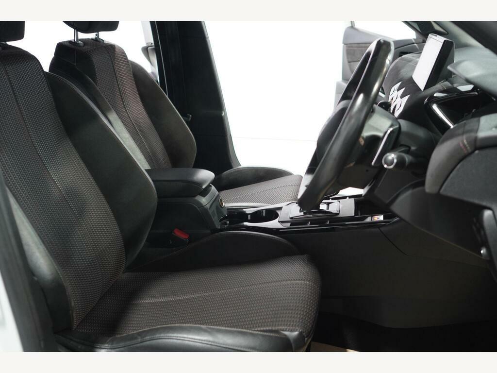 DS DS 3 Crossback 1.2 Puretech Performance Line Crossback Eat8 Euro White #6