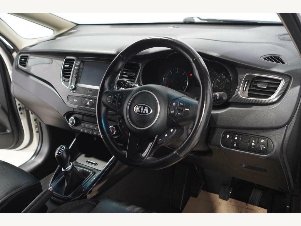 Kia Carens 1 White #13