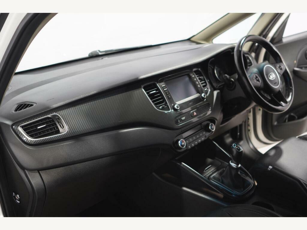 Kia Carens 1 White #15